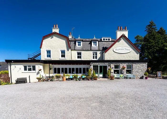 The Rowan Tree Country Hotel